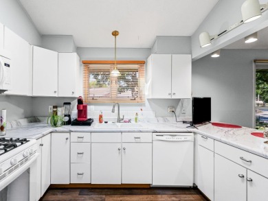 TWO FAMILY UNIT: ONE IS THREE BEDROOM WITH TWO FULL BATHROOMS on Willow Pond Golf Course in Illinois - for sale on GolfHomes.com, golf home, golf lot