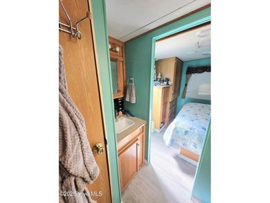 GIVE THE GIFT OF YOUR OWN PLACE AT THE BEACH! SELLER IS on North Shore Country Club in North Carolina - for sale on GolfHomes.com, golf home, golf lot