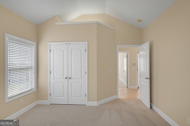 THIS IMMACULATE, MOVE-IN READY 3 BEDROOM ATTACHED HOME SITS ON A on Laurel Island Links in Georgia - for sale on GolfHomes.com, golf home, golf lot