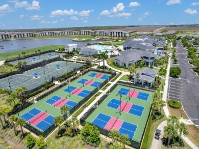 TOP FLOOR GOLF MEMBERSHIP INCLUDED-Enjoy exceptional value in on Panther Run Golf Club in Florida - for sale on GolfHomes.com, golf home, golf lot