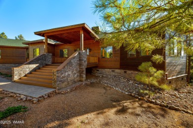 Beautiful corner lot cabin in Show Low's Torreon Golf community on Torreon Golf Club in Arizona - for sale on GolfHomes.com, golf home, golf lot