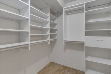 PRIME LOCATION-END UNIT only STEPS AWAY from heated on Vista Plantation Golf Club in Florida - for sale on GolfHomes.com, golf home, golf lot