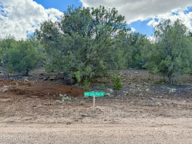 Gorgeous, lot with a passed perc test the is level at the road on Silver Creek Golf Club in Arizona - for sale on GolfHomes.com, golf home, golf lot