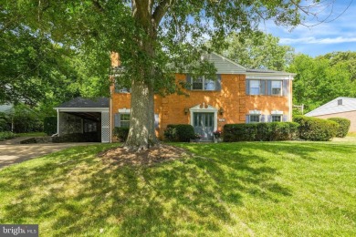 Hurry in to see this stately looking 4 BR/3BA solid brick home on Pinecrest Golf Course in Virginia - for sale on GolfHomes.com, golf home, golf lot