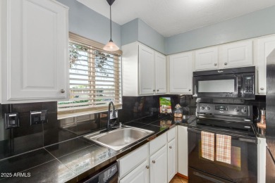 Welcome to this charming 2-bedroom 1.5 bath townhome! Inside on The Phoenician  in Arizona - for sale on GolfHomes.com, golf home, golf lot