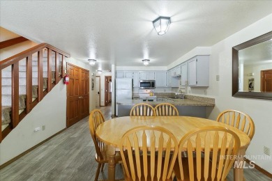 Discover the perfect blend of comfort and convenience in this on McCall Municipal Golf Course in Idaho - for sale on GolfHomes.com, golf home, golf lot