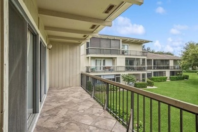 Architecturally designed, open kitchen and completely gut on Riverbend Golf Club in Florida - for sale on GolfHomes.com, golf home, golf lot