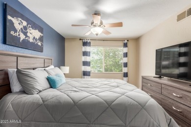 Welcome to this charming 2-bedroom 1.5 bath townhome! Inside on The Phoenician  in Arizona - for sale on GolfHomes.com, golf home, golf lot