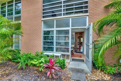 Elegant fully furnished first floor one bedroom and one bath on Vero Beach South Golf Course in Florida - for sale on GolfHomes.com, golf home, golf lot