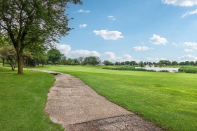 Welcome to 13737 S. Tamarack Dr., Plainfield, IL. Stunning Golf on The Links at Carillon in Illinois - for sale on GolfHomes.com, golf home, golf lot