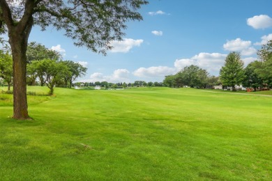 Welcome to 13737 S. Tamarack Dr., Plainfield, IL. Stunning Golf on The Links at Carillon in Illinois - for sale on GolfHomes.com, golf home, golf lot