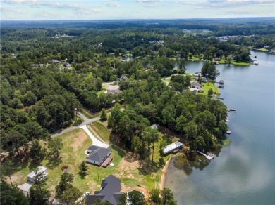 STUNNING MODERN LAKEFRONT HOME ON LAKE SINCLAIR! This sleek and on Milledgeville Country Club in Georgia - for sale on GolfHomes.com, golf home, golf lot