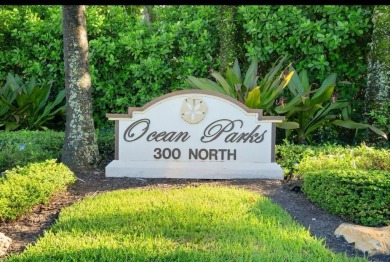 Live the Jupiter lifestyle in beautiful Ocean Parks. It's all on Jupiter Dunes Golf Course in Florida - for sale on GolfHomes.com, golf home, golf lot