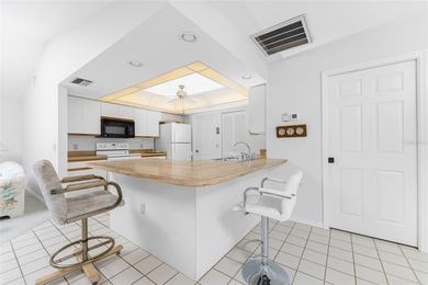 ROTONDA WEST GEM!  Check out this 2-bedroom, 2 bath, 2 car on Rotonda Golf and Country Club The Palms Course in Florida - for sale on GolfHomes.com, golf home, golf lot