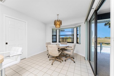 ROTONDA WEST GEM!  Check out this 2-bedroom, 2 bath, 2 car on Rotonda Golf and Country Club The Palms Course in Florida - for sale on GolfHomes.com, golf home, golf lot