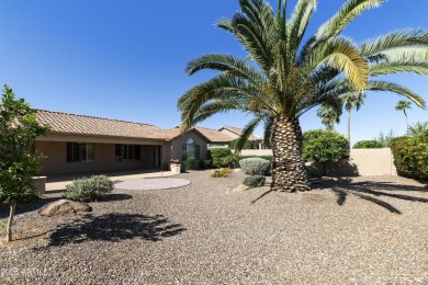 Welcome home to this bright and beautiful 3 bedroom 2 bath on Sun Lakes Country Club in Arizona - for sale on GolfHomes.com, golf home, golf lot