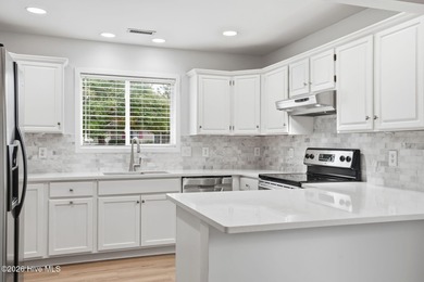 Meticulously maintained home in Inland Greens located on the 9th on Inland Greens Golf Course in North Carolina - for sale on GolfHomes.com, golf home, golf lot