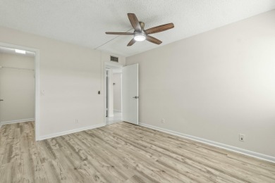 Welcome home to this first floor, beautifully renovated 2 bed/2 on Kings Point Golf -Flanders Way in Florida - for sale on GolfHomes.com, golf home, golf lot