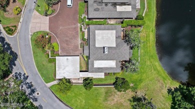Beautifully updated 3BR/2.5BA home in Deerwood-one of on The Deerwood Country Club in Florida - for sale on GolfHomes.com, golf home, golf lot