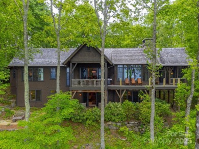 Perched at 4,600' along the ridgeline, this classic rustic home on Balsam Mountain Preserve in North Carolina - for sale on GolfHomes.com, golf home, golf lot