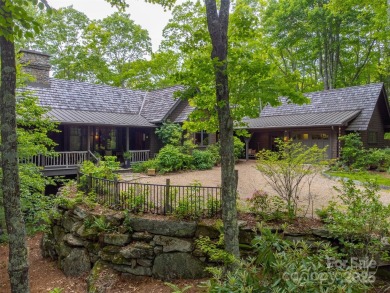 Perched at 4,600' along the ridgeline, this classic rustic home on Balsam Mountain Preserve in North Carolina - for sale on GolfHomes.com, golf home, golf lot