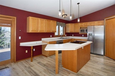 Tucked into Briarwood and just minutes from the golf course on The Briarwood in Montana - for sale on GolfHomes.com, golf home, golf lot