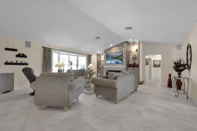 This beautifully updated 2,544sqft home offers the perfect blend on Mariner Sands Country Club in Florida - for sale on GolfHomes.com, golf home, golf lot