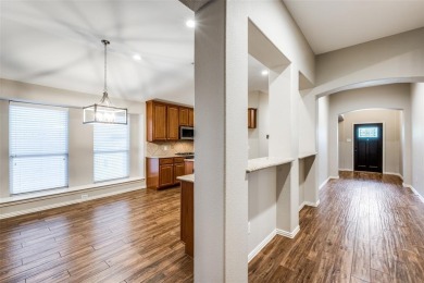 Welcome to this beautiful home in the highly sought-after on Oakmont Country Club in Texas - for sale on GolfHomes.com, golf home, golf lot