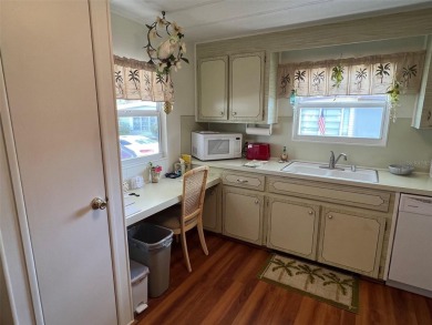 Brand new listing in the Golf Course community of Palm Hill on Palm Hill Golf Club in Florida - for sale on GolfHomes.com, golf home, golf lot