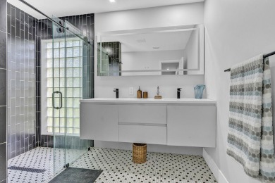 A Golfer's Dream in Indian Spring Country Club!  This 3BR + 2.5 on Indian Spring Golf and Country Club in Florida - for sale on GolfHomes.com, golf home, golf lot