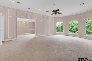 PRICE REDUCED TO $394,500!!!   Set on a beautifully landscaped on Hide-A-Way Lake Golf Course in Texas - for sale on GolfHomes.com, golf home, golf lot