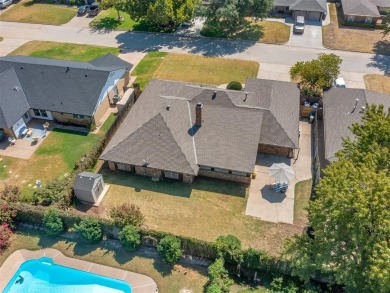 Completely updated expansive one-level home in the desirable on Lake Hefner Golf Club in Oklahoma - for sale on GolfHomes.com, golf home, golf lot