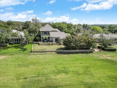 Well-designed 4BR-3baths-2 car+ 1 golf cart garage, circular on Pecan Plantation Country Club in Texas - for sale on GolfHomes.com, golf home, golf lot