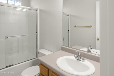 Beautifully maintained 3-bedroom, 2-bath, 1,962 sq ft home with on The Golf Club of Fernley in Nevada - for sale on GolfHomes.com, golf home, golf lot