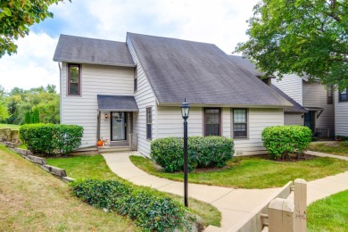 This One Is Special! Beautiful 3 Bed 2 Bath, End Unit in Highly on Heather Ridge Golf Club in Illinois - for sale on GolfHomes.com, golf home, golf lot