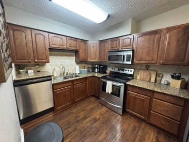 FURNISHED! LOW MAINTENANCE! Golf View Villa condo overlooking on Rayburn Country Club in Texas - for sale on GolfHomes.com, golf home, golf lot