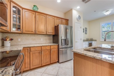 Perfect opportunity to own a 3 bed/2 bath corner condo with a on Spanish Wells Golf and Country Club in Florida - for sale on GolfHomes.com, golf home, golf lot