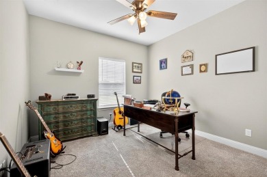 Stunning Lake Kiowa retreat with in ground pool and amazing on Lake Kiowa Golf Course in Texas - for sale on GolfHomes.com, golf home, golf lot