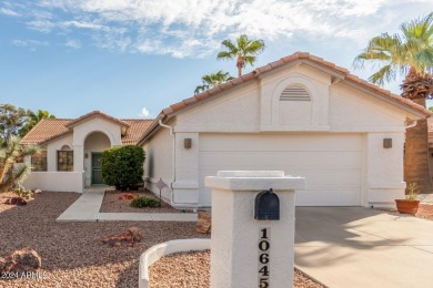 Fantastic move-in ready home in the 55+ Ironwood Community. This on Ironwood Golf Club in Arizona - for sale on GolfHomes.com, golf home, golf lot