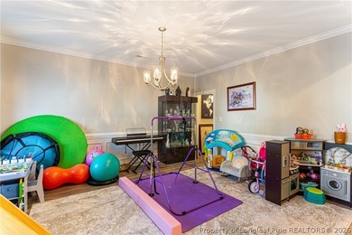 Kings Grant Notting Hill: Gated Community with a golf course on Kings Grant Golf and Country Club in North Carolina - for sale on GolfHomes.com, golf home, golf lot