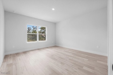 Beautiful New Construction in Sun 'N Lake - 4 Bedrooms, 3 Baths on Sun n Lake Golf and Country Club in Florida - for sale on GolfHomes.com, golf home, golf lot