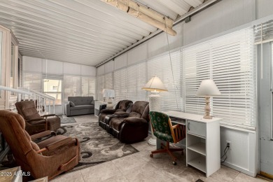 Beautifully maintained and fully furnished 1-bed, 1-bath home on Roadhaven Golf Course in Arizona - for sale on GolfHomes.com, golf home, golf lot