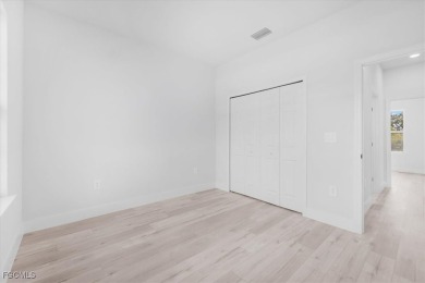 Beautiful New Construction in Sun 'N Lake - 4 Bedrooms, 3 Baths on Sun n Lake Golf and Country Club in Florida - for sale on GolfHomes.com, golf home, golf lot