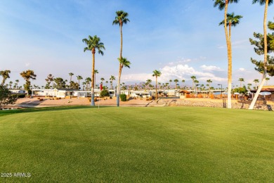 Beautifully maintained and fully furnished 1-bed, 1-bath home on Roadhaven Golf Course in Arizona - for sale on GolfHomes.com, golf home, golf lot
