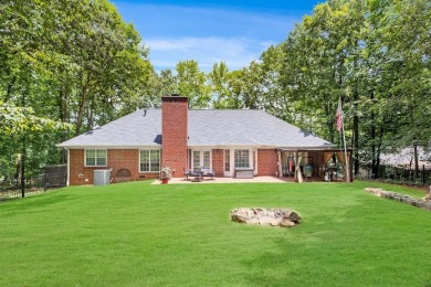 Welcome to this highly sought-after maintained 4-sided brick on Fairfield Plantation Golf and Country Club in Georgia - for sale on GolfHomes.com, golf home, golf lot