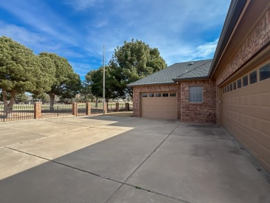 Nestled in a serene neighborhood right next to the golf course on Green Tree Country Club in Texas - for sale on GolfHomes.com, golf home, golf lot