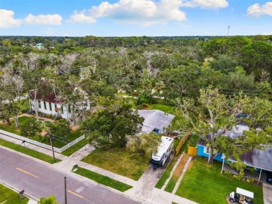 INVESTOR SPECIAL! CASH ONLY! NO SIGHT-UNSEEN OFFERS!

 on The Dunedin Country Club in Florida - for sale on GolfHomes.com, golf home, golf lot