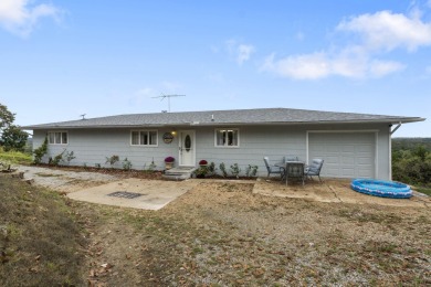 7.75-Acre Lakefront Vacation Rental + Event Space under on Lost Woods Golf Course in Missouri - for sale on GolfHomes.com, golf home, golf lot