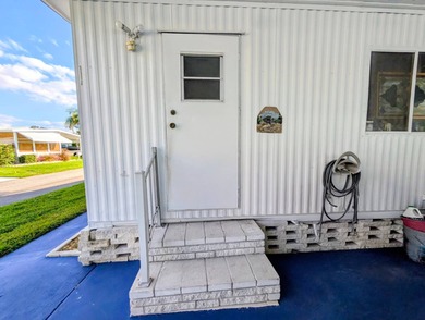 AFFORDABLE FLORIDA DREAM LIFESTYLE!  MOTIVATED SELLERS!   This on Grasslands Golf and Country Club in Florida - for sale on GolfHomes.com, golf home, golf lot