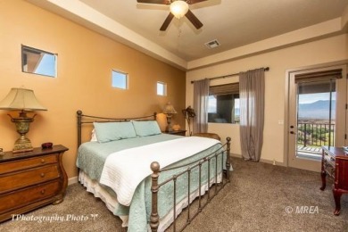 This FULLY FURNISHED, TURN KEY retreat is located in Calais Town on Falcon Ridge Golf Course in Nevada - for sale on GolfHomes.com, golf home, golf lot